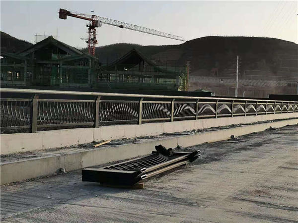 �d�hε�ںӘ����Fˇ�o��