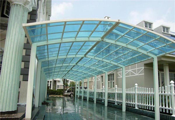 ɽ������